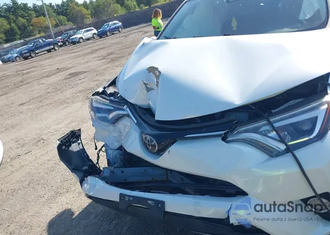 2018 Toyota Rav4 Limited из США, поврежденный, VIN JTMDFREV5JJ721709